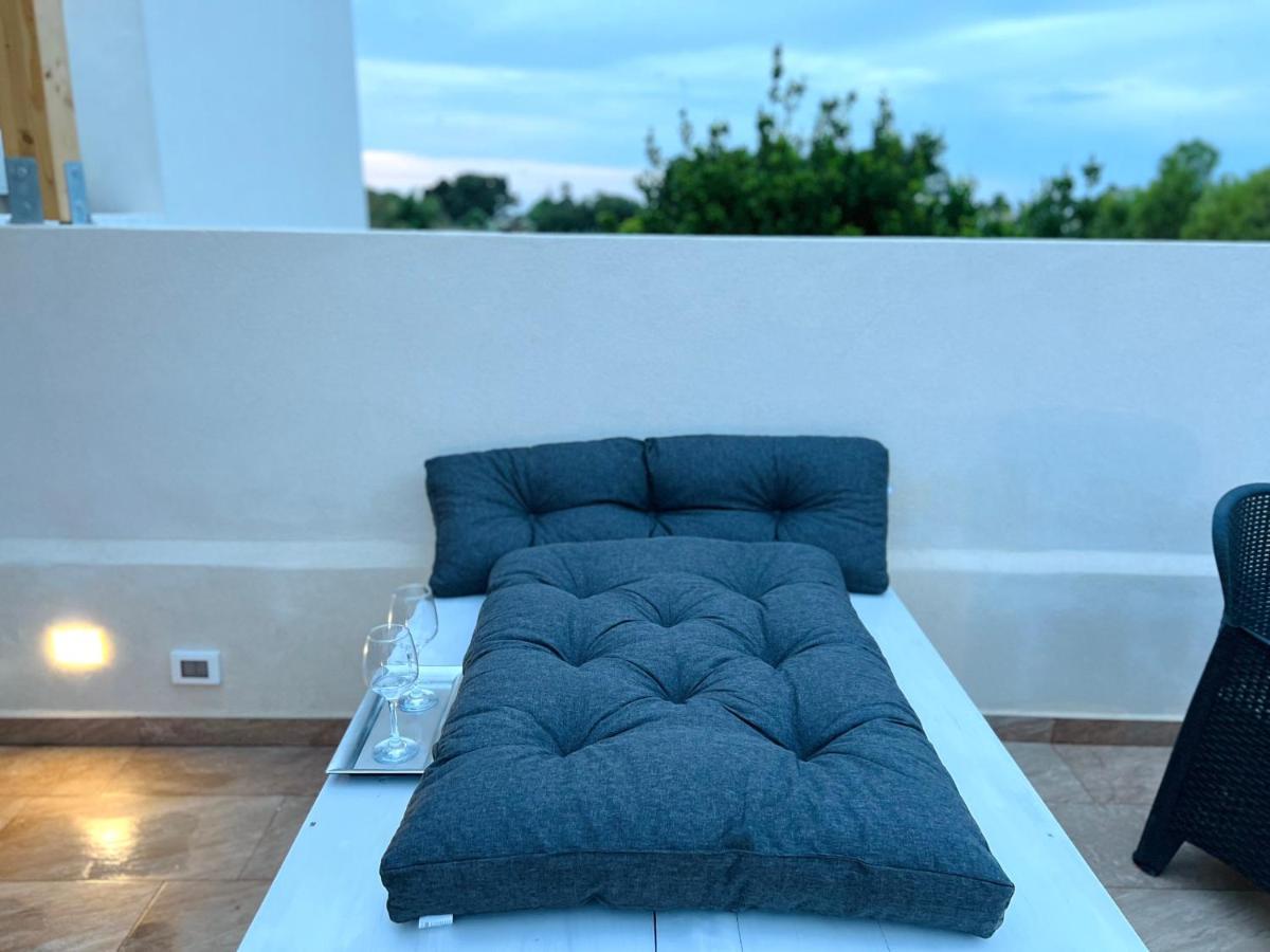 Con Piscina Terrazza Dal Picciotto